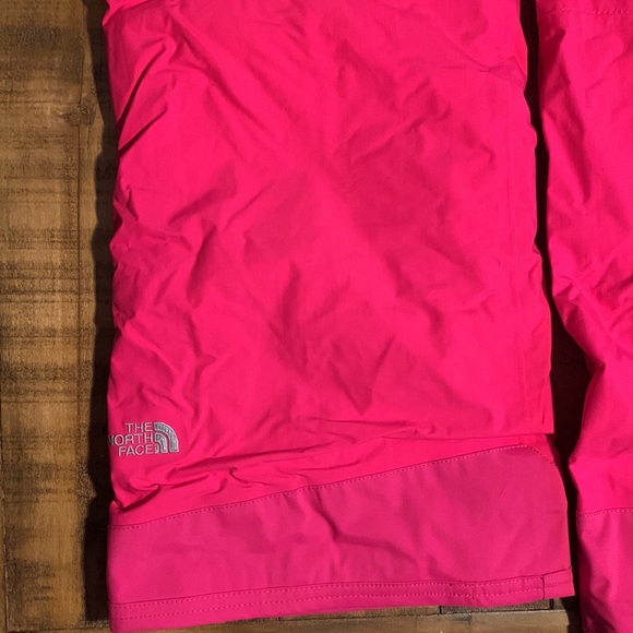 The North Face Girls’ Freedom Insulated Pants - Picture 4 of 10